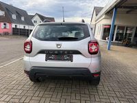 Gebraucht Dacia Duster Comfort 109 PS (80 kW) 2018 Silber SUV