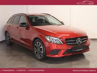 Gebraucht Mercedes C180 Avantgarde 156 PS (114 kW) 2018 Designo hyazinthrot Kombi
