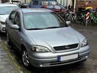 Gebraucht Opel Astra 105 PS (77 kW) 2002 Grau Limousine