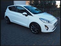 Gebraucht Ford Fiesta Titanium 125 PS (91 kW) 2017 Weiß Limousine