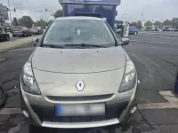 Gebraucht Renault Clio 74 PS (54 kW) 2011 Beige Kleinwagen