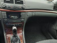 gebraucht Mercedes E200 