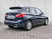 Gebraucht BMW 220 Advantage 192 PS (141 kW) 2018 Blau Van / Kleinbus
