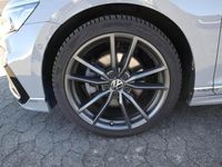Gebraucht VW Passat Elegance 200 PS (147 kW) 2023 Deep black perleffekt Kombi