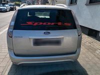 Gebraucht Ford Focus 101 PS (74 kW) 2010 Silber Kombi