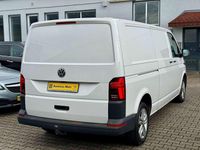 Gebraucht VW Transporter 150 PS (110 kW) 2022 Candyweiss Van
