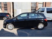 Gebraucht Mercedes B200 Urban 136 PS (100 kW) 2017 Schwarz Kleinwagen
