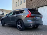 Second-hand Volvo XC60 R-Design 190 CP (139 kW) 2018 Gri SUV
