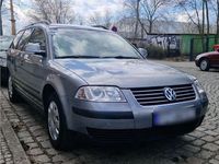 Gebraucht VW Passat 130 PS (95 kW) 2004 Grau Kombi