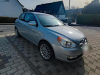 Gebraucht Hyundai Accent 97 PS (71 kW) 2007 Silber Limousine