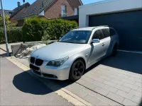 Gebraucht BMW 530 231 PS (169 kW) 2006 Silber Kombi