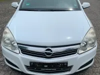 Gebraucht Opel Astra 116 PS (85 kW) 2008 Weiß Kombi