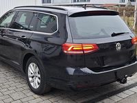 Gebraucht VW Passat 2019 Schwarz Kombi