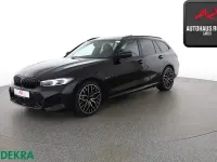 Gebraucht BMW 320e M Sport 204 PS (150 kW) 2022 Black sapphire Kombi