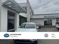 Gebraucht VW T-Roc Life 116 PS (85 kW) 2024 Pure white SUV