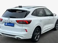 Usata Ford Kuga ST-Line X 186 CV (136 kW) 2024 Bianco SUV
