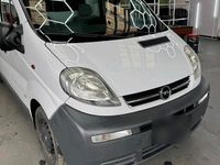 Gebraucht Opel Vivaro 145 PS (106 kW) 2006 Weiß Van / Kleinbus
