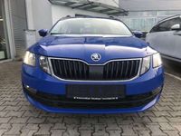 gebraucht Skoda Octavia Combi 1.6 TDI LED*PDC*AHK