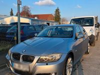 Gebraucht BMW 330 245 PS (180 kW) 2009 Blau Limousine