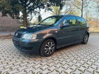 Gebraucht VW Polo 60 PS (44 kW) 2001 Grau Kleinwagen