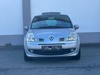 Gebraucht Renault Modus Dynamique 75 PS (55 kW) 2011 Silber Van / Kleinbus