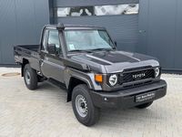 Neu Toyota Land Cruiser 228 PS (167 kW) 2025 Grau SUV