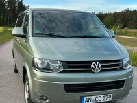 Używany VW Caravelle 180 KM (132 kW) 2011 Zielony Van