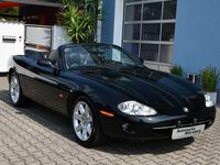 Gebraucht Jaguar XK8 284 PS (208 kW) 1999 Schwarz Cabrio