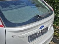 Second-hand Ford Focus 90 CP (66 kW) 2010 Argintiu Berlinǎ