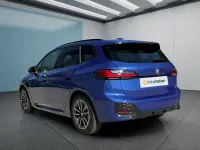 Neu BMW 220 Active Tourer 156 PS (114 kW) 2026 Blau Van / Kleinbus