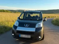 Gebraucht Peugeot TePee 73 PS (53 kW) 2012 Schwarz Kombi