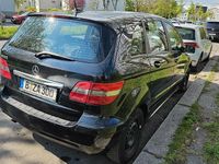 Gebraucht Mercedes B160 95 PS (69 kW) 2009 Schwarz Van / Kleinbus
