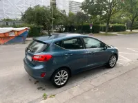 Gebraucht Ford Fiesta Titanium 101 PS (74 kW) 2018 Blau Kleinwagen