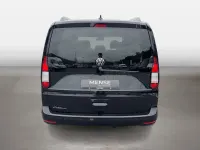 Second-hand VW Caddy Maxi California 122 CP (89 kW) 2023 Negru Monovolum