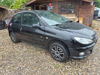 Gebraucht Peugeot 206 75 PS (55 kW) 2008 Schwarz Limousine