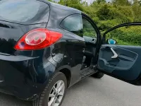 Gebraucht Ford Ka 70 PS (51 kW) 2013 Schwarz Kleinwagen