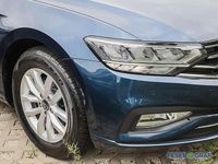 Gebraucht VW Passat Business 150 PS (110 kW) 2023 Blau Kombi