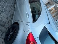 Gebraucht Mercedes A180 122 PS (89 kW) 2014 Grau Kleinwagen