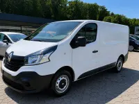 Gebraucht Renault Trafic 90 PS (66 kW) 2015 Weiß Van / Kleinbus