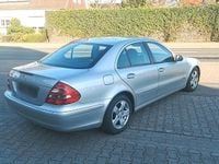 Gebraucht Mercedes E220 150 PS (110 kW) 2003 Limousine