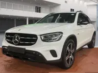Gebraucht Mercedes GLC300e Night 320 PS (235 kW) 2021 Weiß SUV