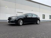 Usata Mercedes A200 Style 156 CV (114 kW) 2018 Nero Berlina