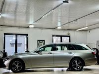 Gebraucht Mercedes E220 200 PS (147 kW) 2022 Silber Limousine