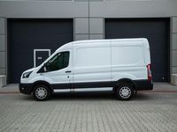 Gebraucht Ford Transit Trend 105 PS (77 kW) 2024 Weiß Limousine