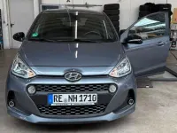 Gebraucht Hyundai i10 Passion 67 PS (49 kW) 2018 Grau Kleinwagen