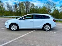 gebraucht Opel Astra Kombi 1,4 Turbo / 140PS / TÜV / ALU - 8 Fach / Bi-Xeno