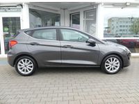 Gebraucht Ford Fiesta Titanium 101 PS (74 kW) 2017 Grau Limousine
