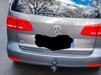 Gebraucht VW Touran Life 105 PS (77 kW) 2014 Braun Van / Kleinbus