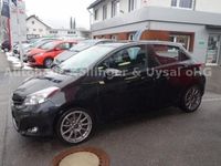Gebraucht Toyota Yaris Club 99 PS (72 kW) 2012 Schwarz metallic Kleinwagen