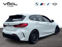Gebraucht BMW M135 Sport Line 306 PS (225 kW) 2022 Alpinweiß uni Kleinwagen